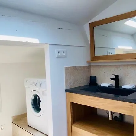Fraternité Centre-ville,clim,wifi Appartement *